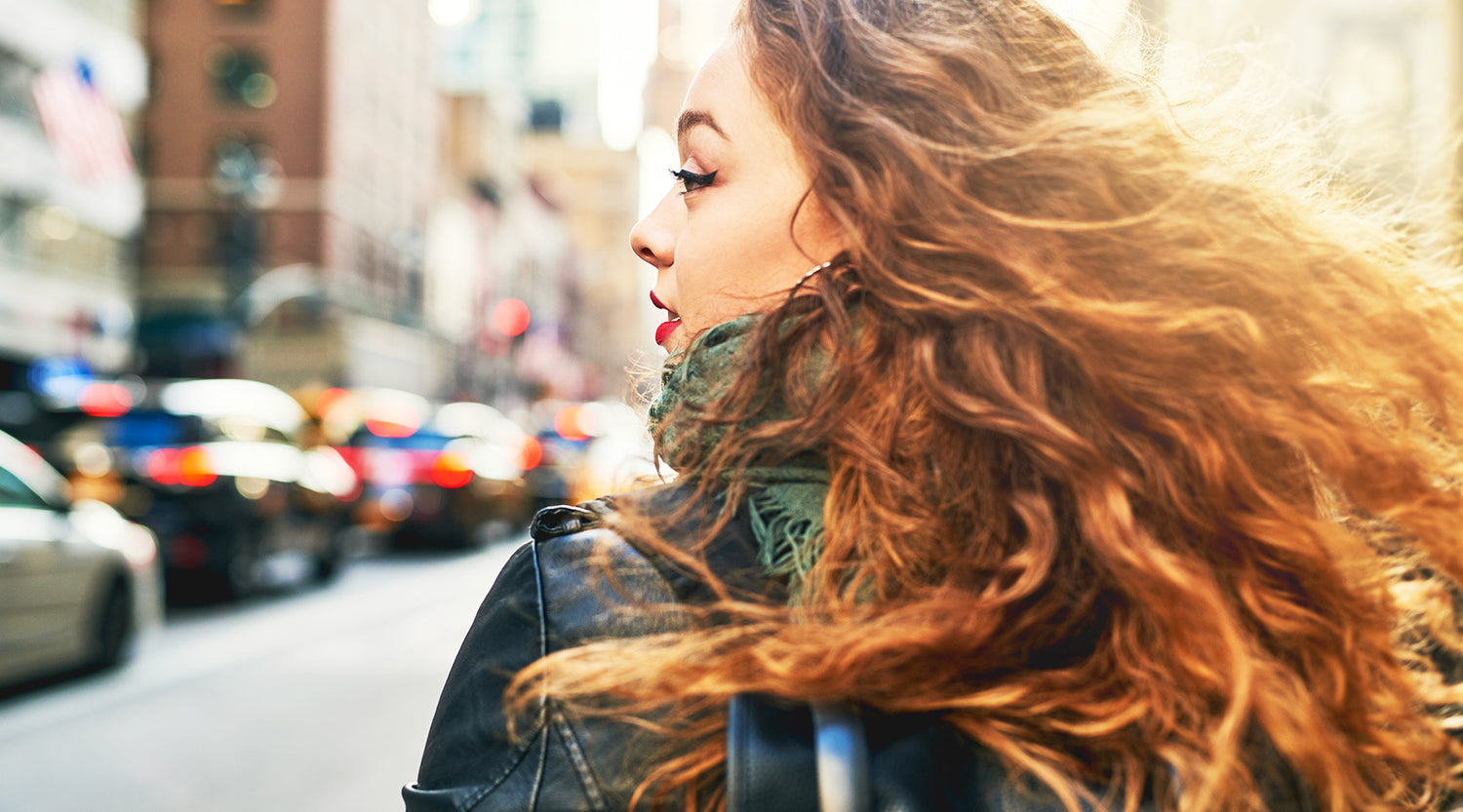 How to Choose the Best Shampoo for Wavy Hair